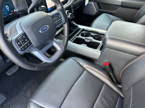 New 2025 Ford F250 Lariat w/ Lariat Ultimate Package image 10