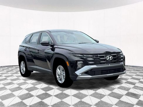 New 2026 Hyundai Tucson SE image 17