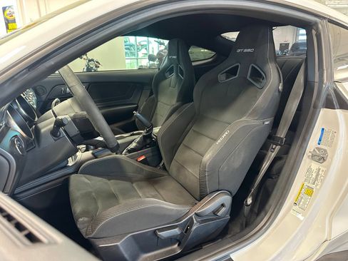 Used 2018 Ford Mustang Shelby GT350 w/ Electronics Package RWD image 13