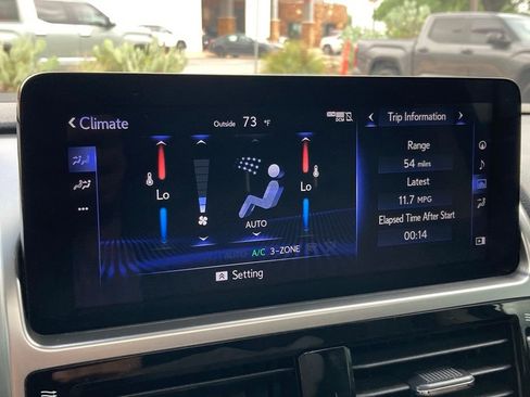 Used 2023 Lexus GX 460 Premium image 25