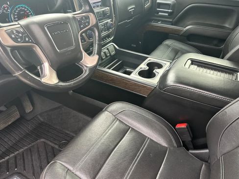 Used 2019 GMC Sierra 2500 Denali w/ Duramax Plus Package image 11