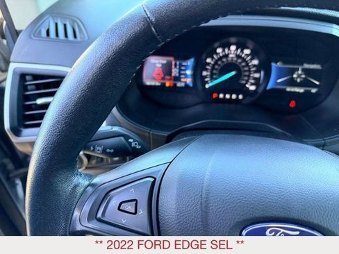 Used 2022 Ford Edge SEL w/ Convenience Package image 14