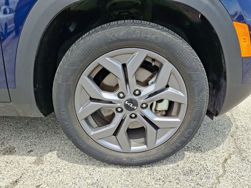 Used 2024 Kia Seltos S AWD/4WD image 9