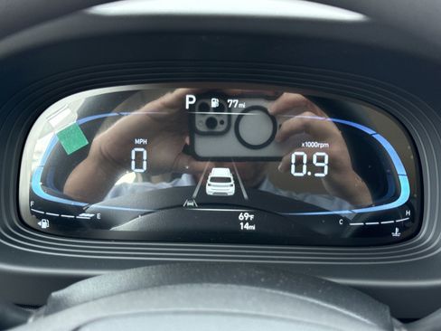 New 2026 Hyundai Venue SE image 16