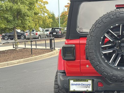 Used 2019 Jeep Wrangler Unlimited Rubicon AWD/4WD image 20