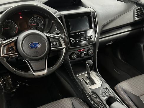 Used 2018 Subaru Crosstrek 2.0i Premium AWD/4WD image 24