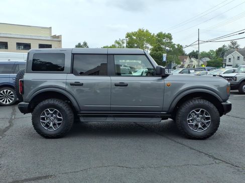 Used 2025 Ford Bronco Badlands AWD/4WD image 6
