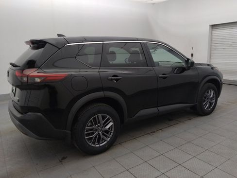 Used 2023 Nissan Rogue S AWD/4WD image 10
