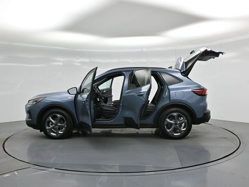 Certified 2025 Ford Escape ST-Line w/ Equipment Group 301A image 37