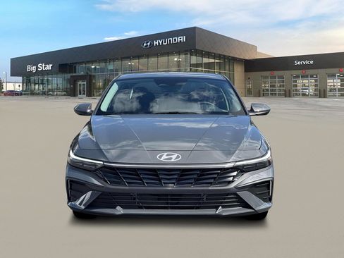 New 2026 Hyundai Elantra Blue FWD image 12