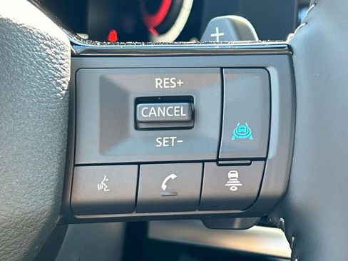 New 2026 Nissan Pathfinder SL w/ SL Premium Package AWD/4WD image 28