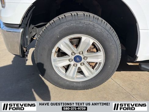 Used 2015 Ford F150 XLT image 12