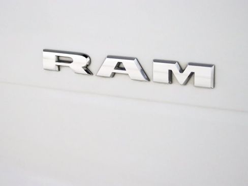Used 2022 RAM 2500 Big Horn w/ Level A Equipment Group image 15