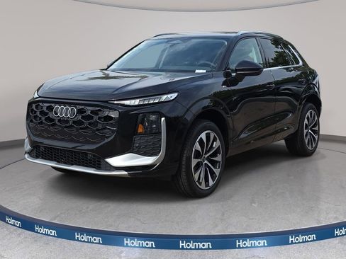 New 2026 Audi Q3 quattro 2.0T AWD/4WD image 1