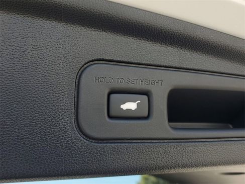 New 2026 Acura MDX FWD image 10