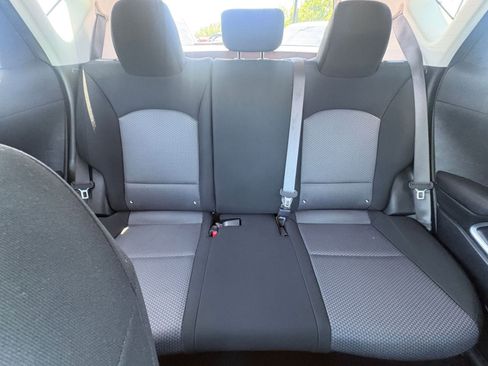 Used 2025 Kia Soul LX w/ LX Technology Package FWD image 36
