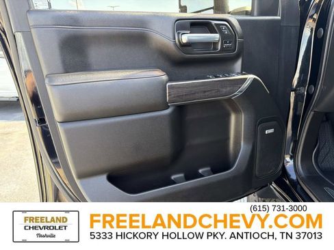 Used 2021 Chevrolet Silverado 2500 LTZ w/ LTZ Plus Package image 23