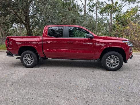 Used 2024 Chevrolet Colorado LT w/ LT Convenience Package image 10