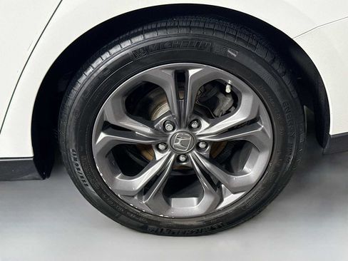 Used 2023 Honda Accord EX image 29