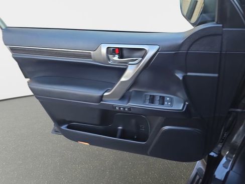 Used 2023 Lexus GX 460 Premium w/ Premium Plus Package image 30