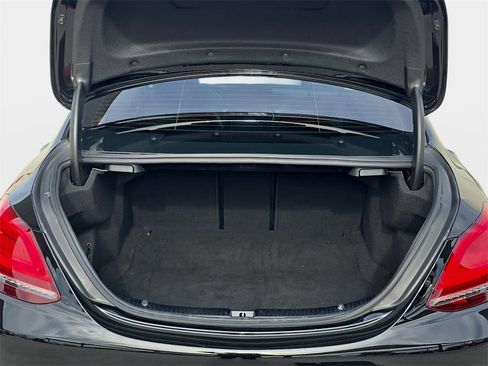 Used 2020 Mercedes-Benz C 300 Sedan image 14