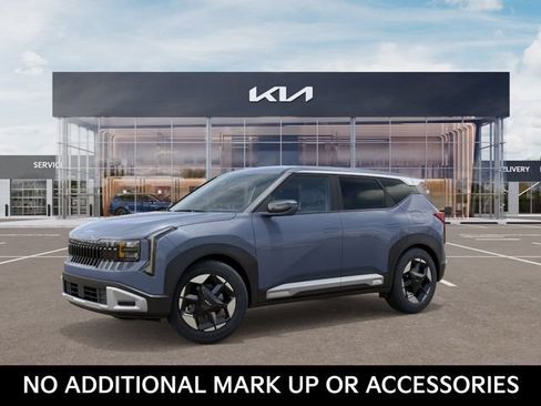 New 2027 Kia Seltos S FWD image 3