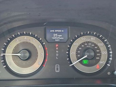 Used 2014 Honda Odyssey Touring Elite image 11