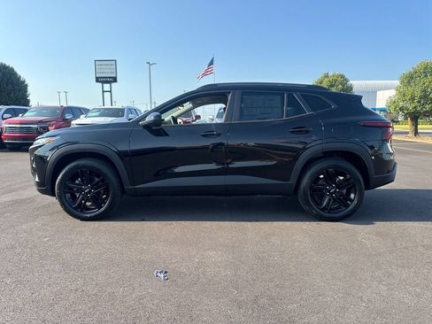 New 2026 Chevrolet Trax ACTIV w/ Driver Confidence Package FWD image 3