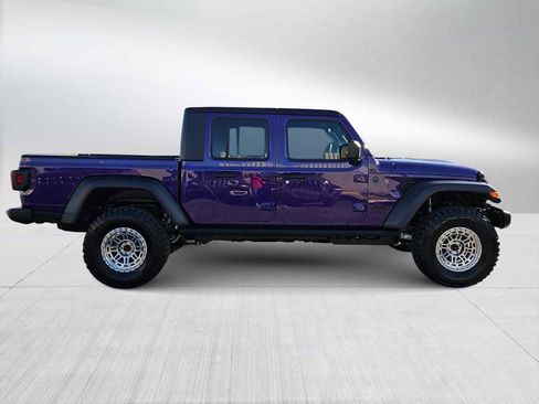 New 2026 Jeep Gladiator Sport image 9