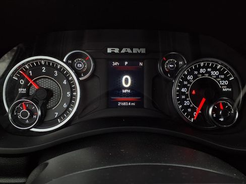 Used 2024 RAM 2500 Big Horn w/ Bed Utility Group image 2