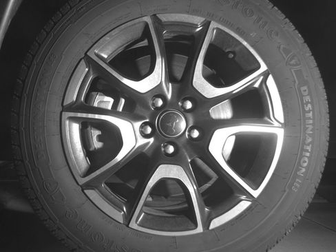 Used 2025 Jeep Compass Trailhawk image 12