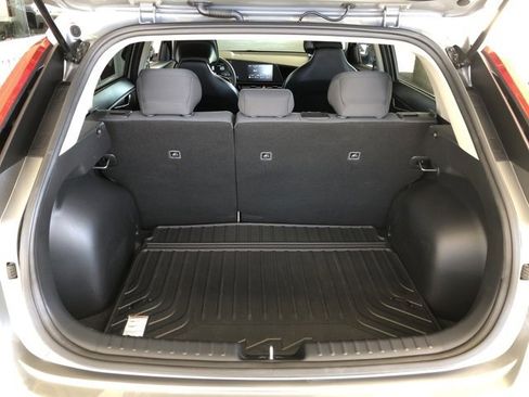 Certified 2024 Kia Niro LX image 45