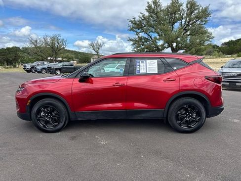 Used 2023 Chevrolet Blazer LT w/ Convenience Package FWD image 8