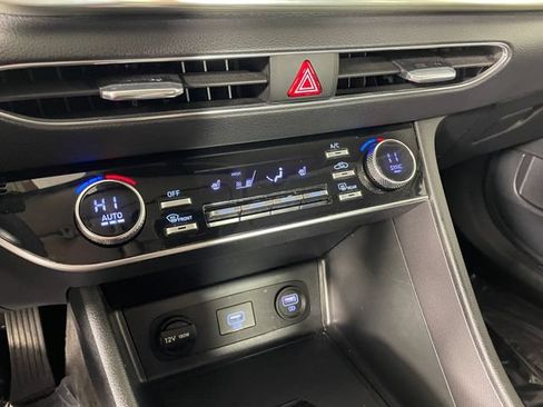 Used 2022 Hyundai Sonata SEL w/ Cargo Package FWD image 8