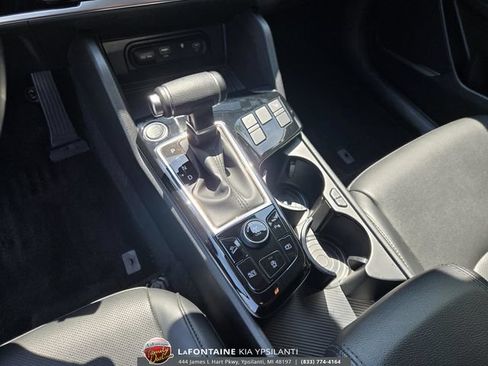 Certified 2024 Kia Sportage EX AWD/4WD image 22