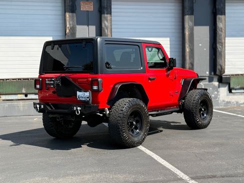 Used 2021 Jeep Wrangler Sport AWD/4WD image 3