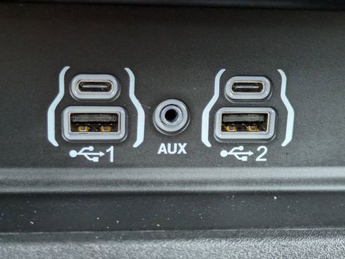 Used 2025 RAM 1500 Big Horn AWD/4WD image 22