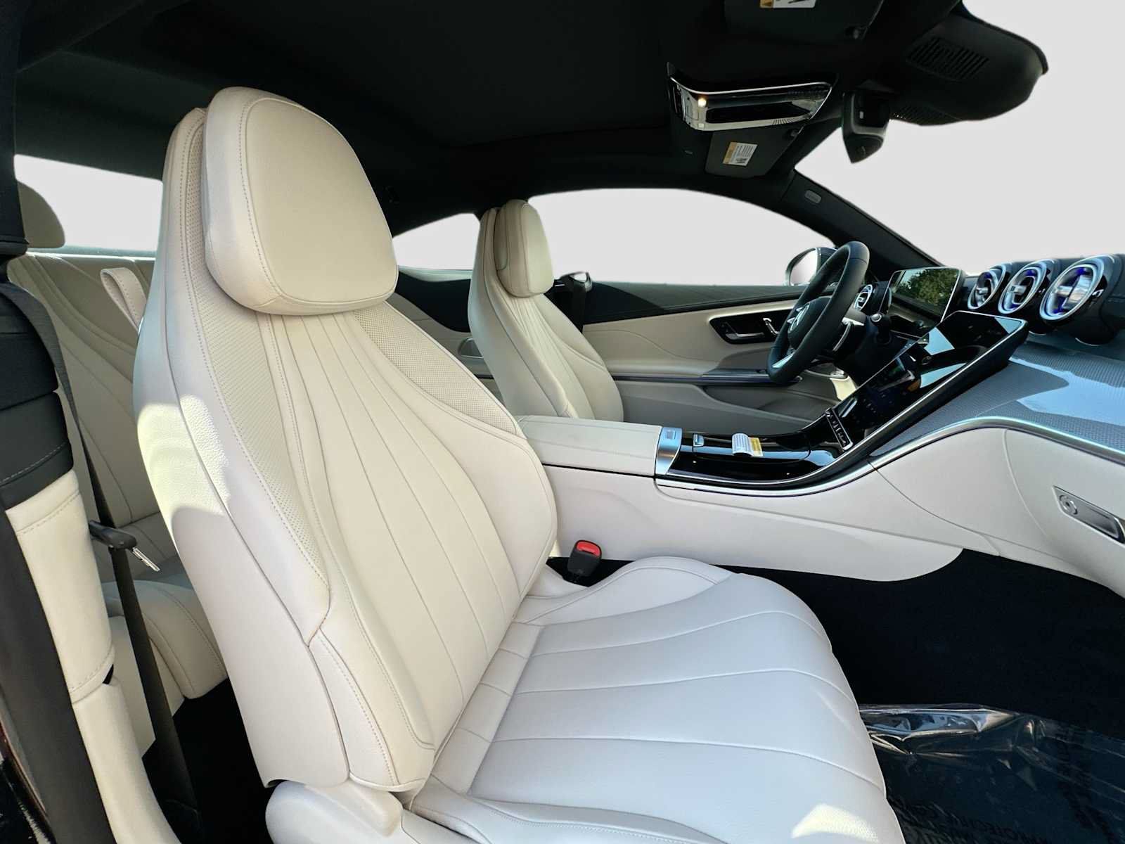 Used 2026 Mercedes-Benz CLE 450 4MATIC Coupe image 29