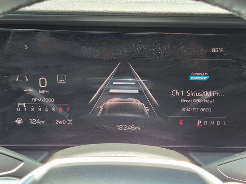 Used 2025 GMC Terrain Elevation AWD/4WD image 16