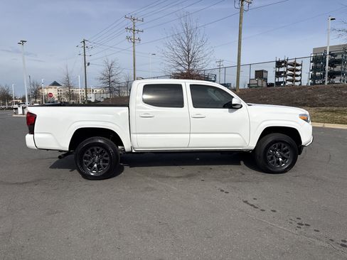 Used 2023 Toyota Tacoma SR image 10