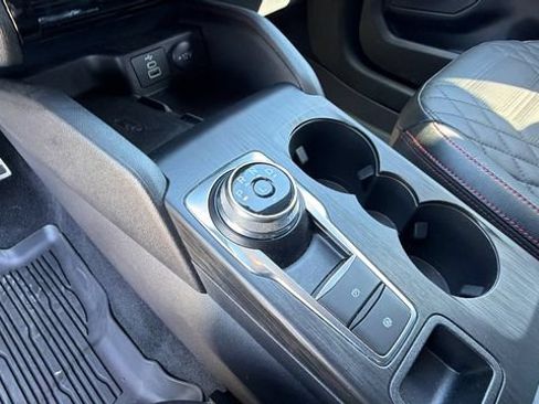 Used 2024 Ford Escape ST-Line Elite w/ Premium Technology Package AWD/4WD image 24