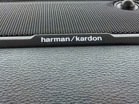 Used 2022 RAM 3500 Laramie AWD/4WD image 18