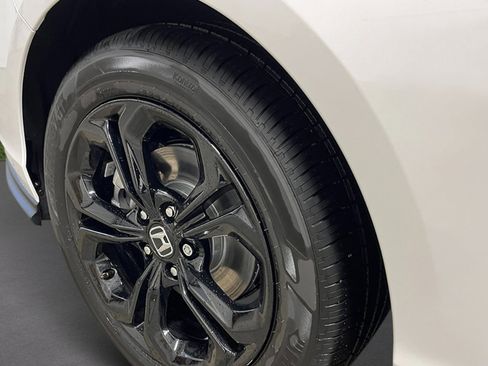 New 2025 Honda Accord SE image 10