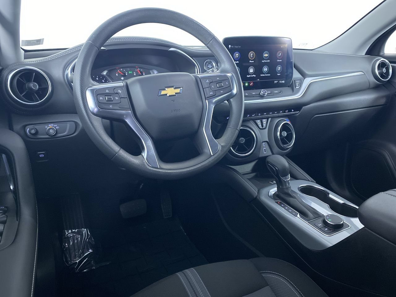 Certified 2024 Chevrolet Blazer LT w/ Convenience Package FWD image 2