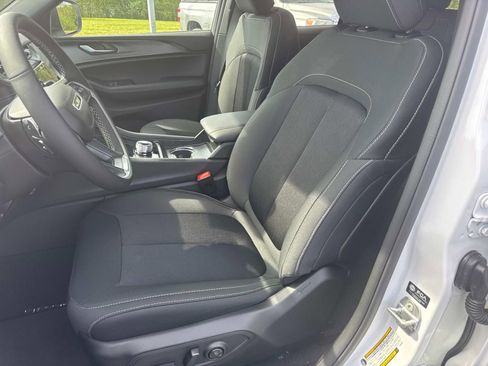 New 2026 Jeep Grand Cherokee Laredo X image 26