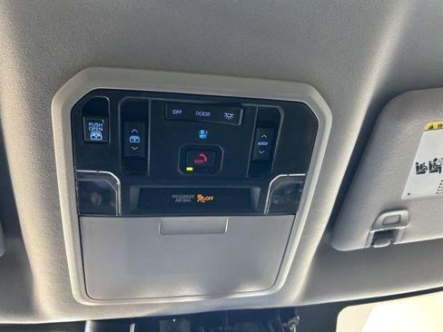 Used 2023 Toyota Tundra Limited w/ Power Package image 12