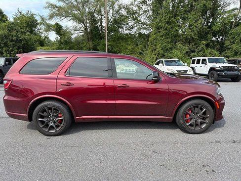 Certified 2024 Dodge Durango R/T w/ Tow 'N Go Package AWD/4WD image 10