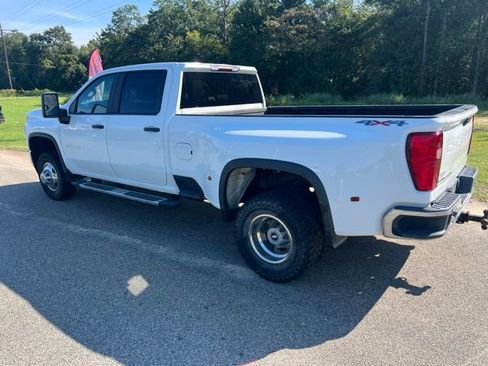 Used 2020 Chevrolet Silverado 3500 W/T w/ WT Convenience Package AWD/4WD image 5