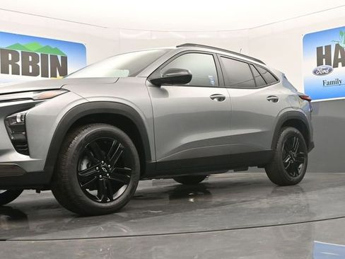 New 2026 Chevrolet Trax ACTIV w/ Driver Confidence Package image 18