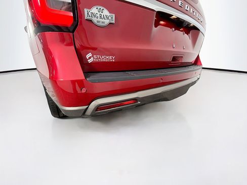 Used 2022 Ford Expedition King Ranch image 38